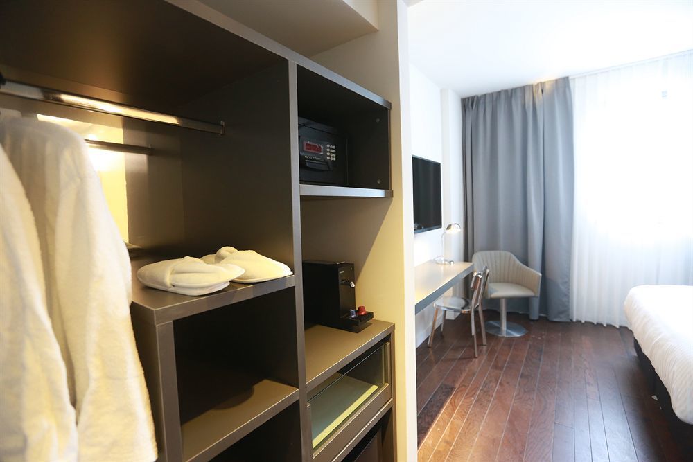 Seaside Hotel By Zvieli Hotels Tel Aviv Esterno foto